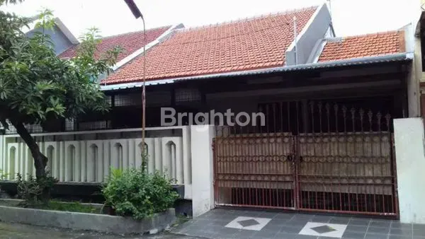 image RUMAH DI RUNGKUT (1)