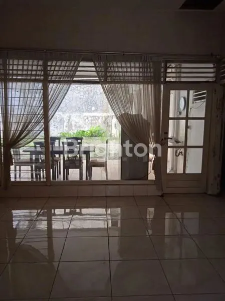 image RUMAH DI SIDOSERMO (4)