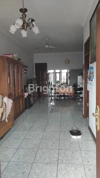 image RUMAH 2 LANTAI SIAP HUNI DI BONA SARANA INDAH, DI PUSAT KOTA TANGERANG (3)