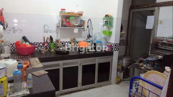 image RUMAH VILLA KALIJUDAN BERSIH TERAWAT SEMI FURNISH  SURABAYA (3)