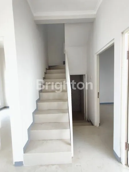 image RUMAH MURAH SELANGKAH SURABAYA CUMA 700 JT AN (2)