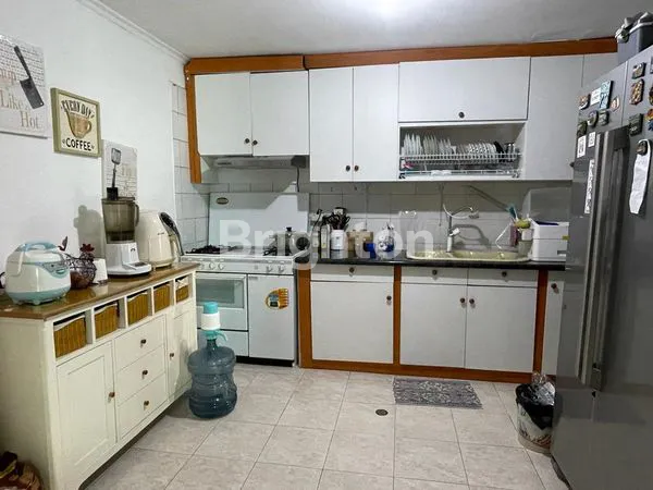 image 3 BR APARTEMENT WESLING KEDOYA FULL FURNISH JAKARTA BARAT (6)