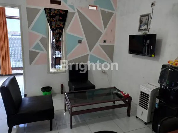 image RUMAH 3 LANTAI LAYAK HUNI DAERAH KENJERAN (1)