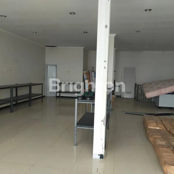 image RUKO MURAH STRATEGIS PINGGIR JALAN BESAR SEMARANG SELATAN (8)