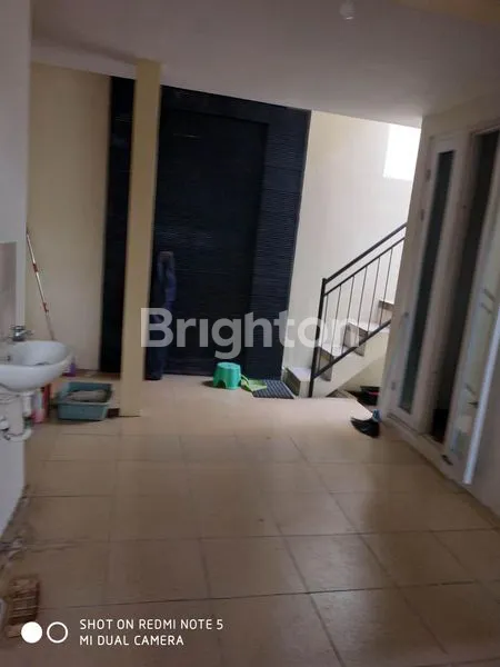 image BANGUNAN DI KAWASAN ELIT JEMBER (7)