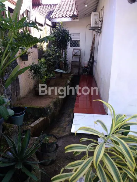 image RUMAH 2 LANTAI SIAP HUNI, NYAMAN DAN TERAWAT (5)