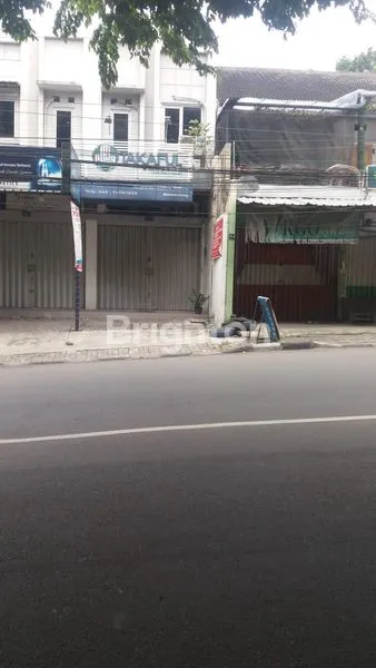 image RUKO DI DAERAH  TIMUR  ,2 LT + 2 AC , + TANGGA DARI STENLES DKT POM BENSIN FATMAWATI , DKT SUPER INDO , INDO MART .ALFA MART , 10 MNT KE RS .KETILENG , 100 M  TOKO ADA SWALAYAN FATMAWATI ..DLL (2)