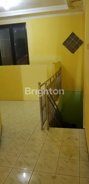 image RUMAH JALAN RAYA LIDAH WETAN. NOL JALAN RAYA. TERBAIK. KONDISI TERAWAT. KALAU MAU DIBUAT USAHA JUGA SANGAT BISA KALAU MAU (7)