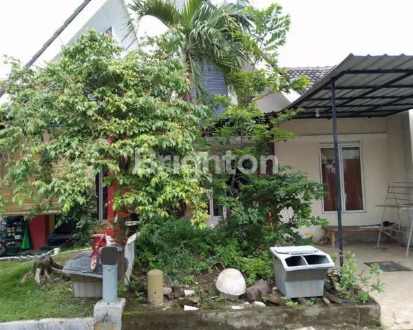 image RUMAH THE GREEN TAMAN SARI BENOWO SURABAYA (3)