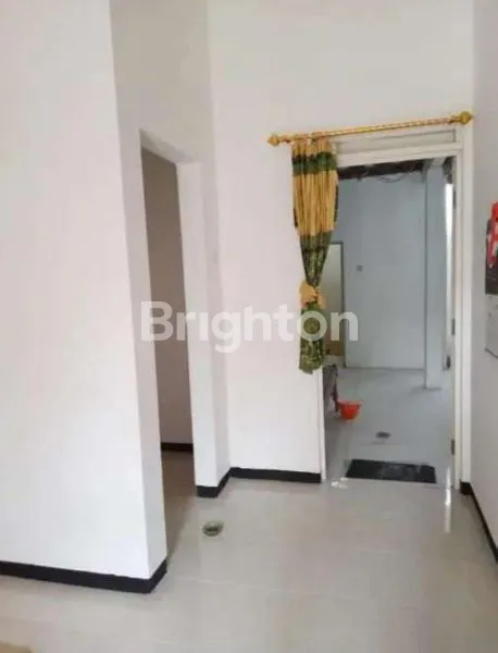 image RUMAH THE GREEN TAMAN SARI BENOWO SURABAYA (6)