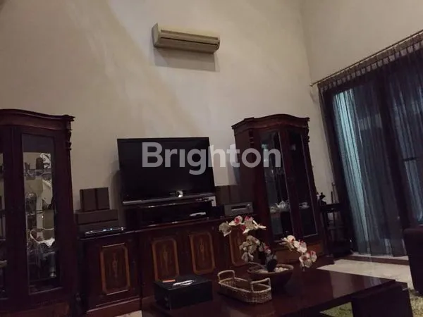 image RUMAH 2 LANTAI JL.. ADHIYAKSA LEBAK BULUS JAKARTA SELATAN (2)