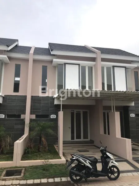 image RUMAH 2 LT DI PURI SAFIRA REGENCY GRESIK MINIMALIS DAN BARU CIAMIK (1)