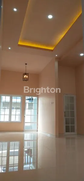 image RUMAH DI PERUM MENGANTI PERMAI (3)