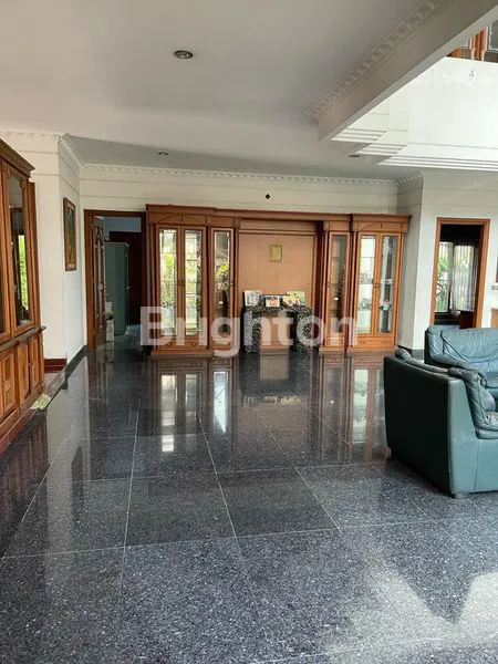 image RUMAH TINGGAL 2 LT STRATEGIS PUSAT KOTA DI YOGJAKARTA (8)