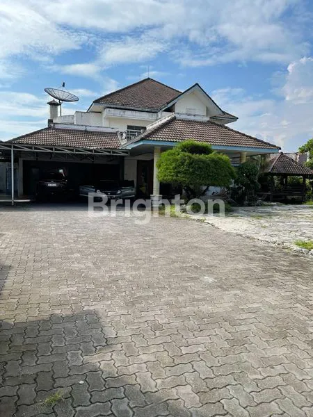 image RUMAH TINGGAL 2 LT STRATEGIS PUSAT KOTA DI YOGJAKARTA (7)