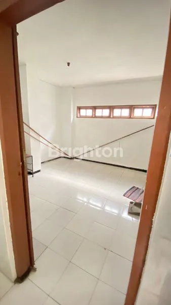 image RUMAH MURAH 2 LT  DEKAT KAMPUS² AREA PISANG CANDI KOTA MALANG (8)