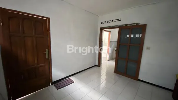 image RUMAH MURAH 2 LT  DEKAT KAMPUS² AREA PISANG CANDI KOTA MALANG (2)