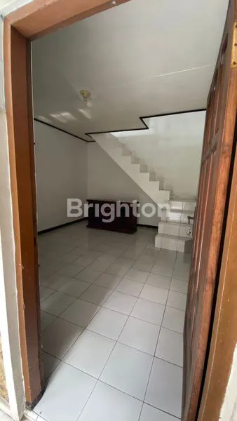 image RUMAH MURAH 2 LT  DEKAT KAMPUS² AREA PISANG CANDI KOTA MALANG (3)