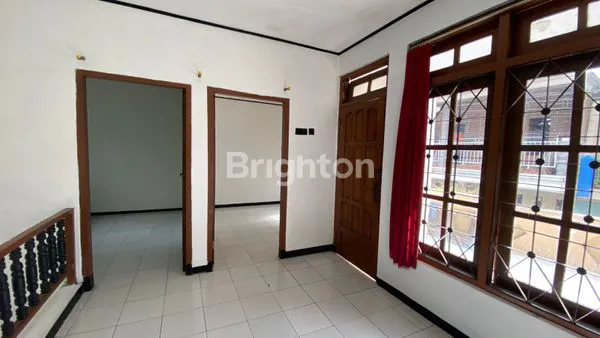 image RUMAH MURAH 2 LT  DEKAT KAMPUS² AREA PISANG CANDI KOTA MALANG (5)