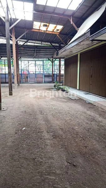 image TEMPAT USAHA SYRATEGIS -RUMAH - PABRIK - GUDANG JALAN RAYA UTAMA DAERAH PERTOKOAN - (2)