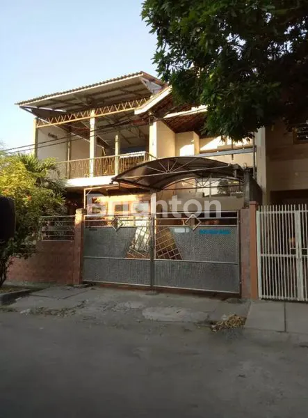 image RUMAH DI RUNGKUT (1)