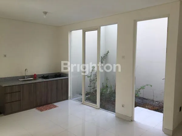 image RUMAH 2 LANTE MINIMALIS GRAND PAKUWON (1)