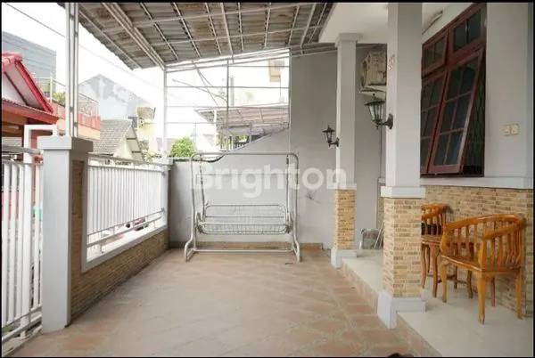 image RUMAH CANTIK DEKAT TOL BEKASI BARAT, BEKASI, SUMMARECON, KEMALA LAGOON (6)