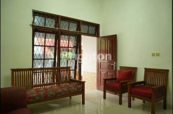 image RUMAH CANTIK DEKAT TOL BEKASI BARAT, BEKASI, SUMMARECON, KEMALA LAGOON (4)