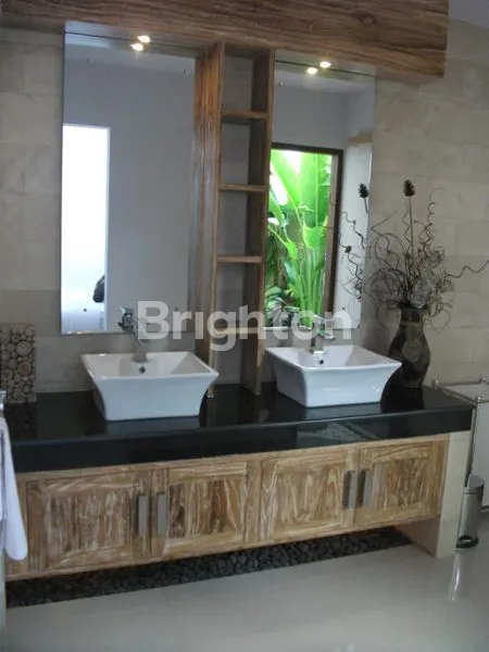 image VILLA  ASRI DI CANGGU (2)