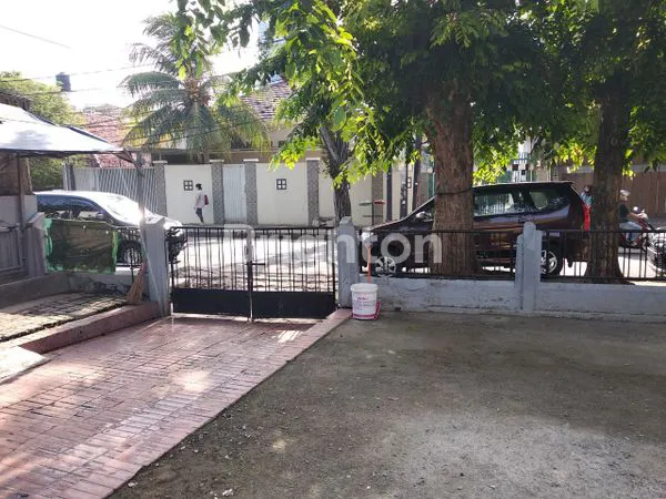image RUMAH CLASSIC TANAH LUAS LOKASI SUPER STRATEGIS DI PUSAT BISNIS COCOK UNTUK KOS-KOSAN DAN USAHA BISA BELI SEBAGIAN CAWANG, JAKARTA TIMUR (4)