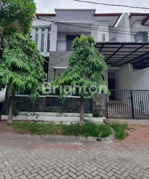 image RUMAH 2 LANTAI FURNISH SIAP HUNI DI ARAYA 2 (1)