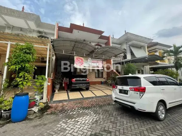 image RUMAH DI RUNGKUT (1)