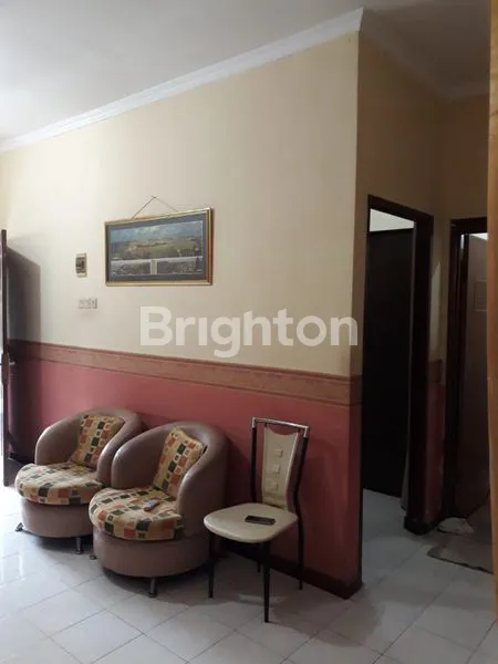 image RUMAH PURI SURYA JAYA BERBATASAN DENGAN SURABAYA (1)