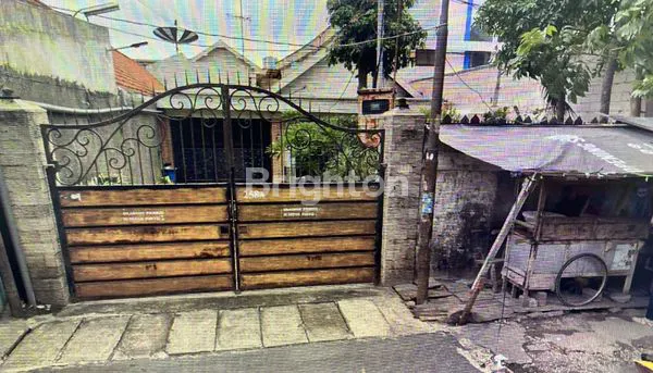 image MURAH RUMAH LOKASI STRATEGIS JL. PANDEGILING SURABAYA (1)