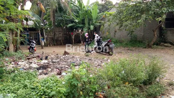 image TANAH LOKASI DI PINGGIR JALAN (4)