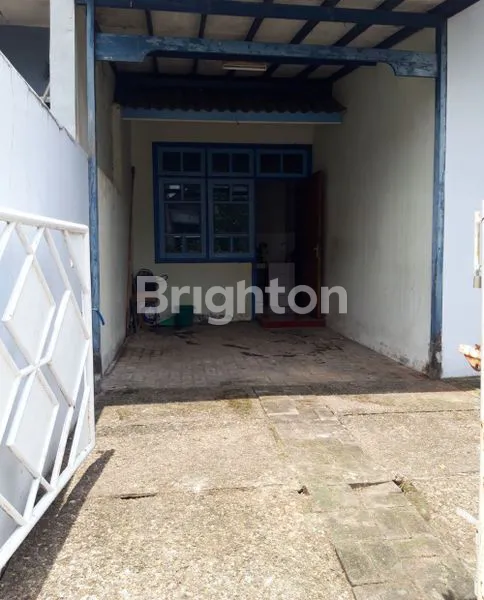 image RUMAH LAYAK HUNI, DAERAH PEDURUNGAN, HANYA 3 MENIT KE TRANSMART MAJAPAHIT (3)