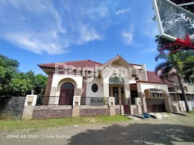 image RUMAH HOOK DI PERMATA JINGGA MALANG (3)