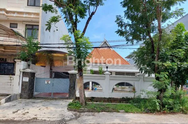 image RUMAH DI JALAN TUMAPEL (RAYA DARMO) (1)