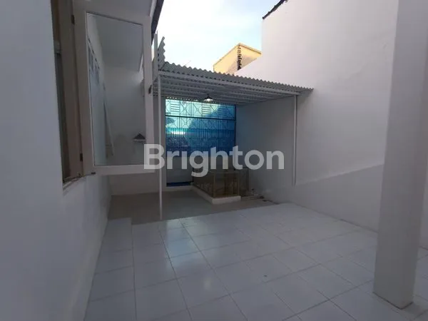 image PAKUWON CITY - BARU GRESS SEMI FURNISH (3)