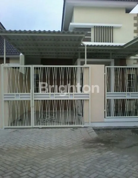 image RUMAH DI VALENCIA ICON, PURI SURYA JAYA GEDANGAN (1)