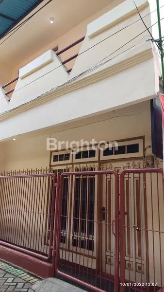 image RUMAH SIAP HUNI LOKASI STRATEGIS DEKAT KAMPUS UNAIR (1)