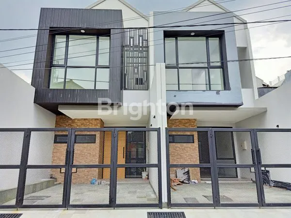 image UNIT READY HUNIAN MINIMALIS BARU GRESS 2 UNIT JEJER, 2 LANTAI,  DAPAT BONUS 4 UNIT AC, TANDON ATAS STAINLESS, 3 UNIT WATERHEATER, 2 UNIT POMPA SANYO   ATAS DAN BAWAH. BURUAN STOK TERBATAS (1)