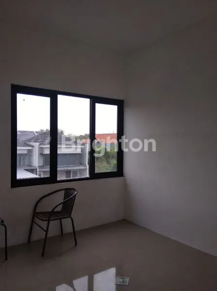 image GRAHA GUNUNG ANYAR TAMBAK, RUMAH MINIMALIS SIAP HUNI (5)