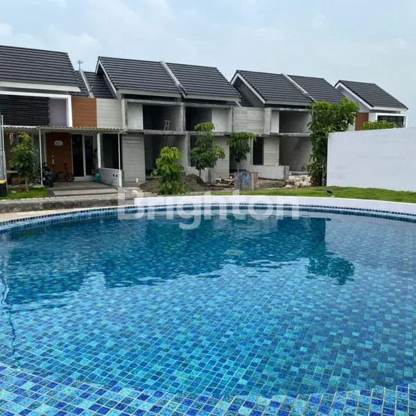 image RUMAH PURI SAFIRA 1 LANTAI VIEW KOLAM RENANG (1)