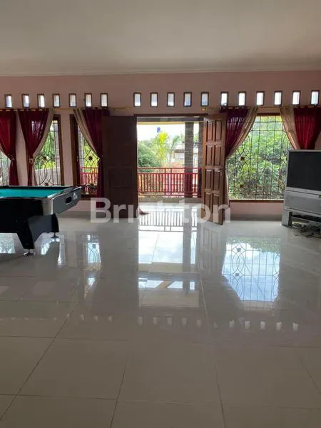 image RUMAH DI UTARA BANDUNG (1)