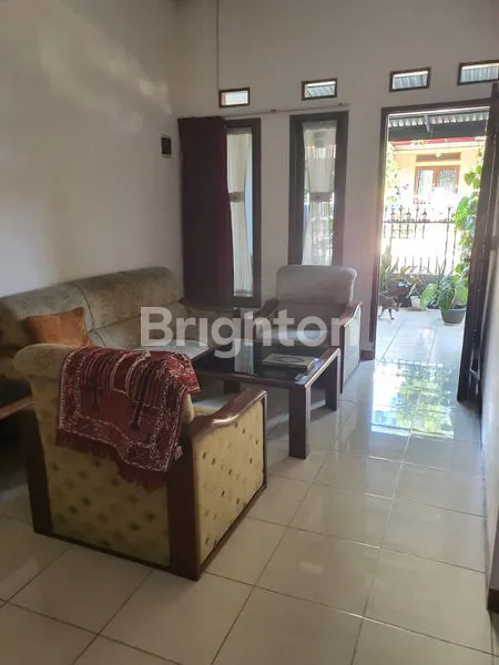 image RUMAH CANTIK SIAP HUNI DI TENGAH KOTA BOGOR (4)