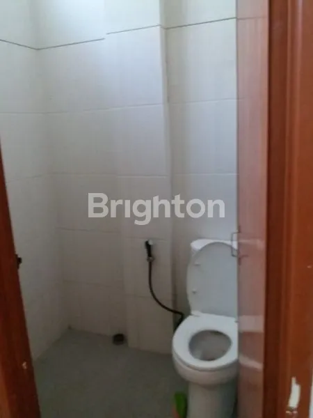 image RUKO BAGUS MINIMALIS - DI JALUR RAMAI (4)