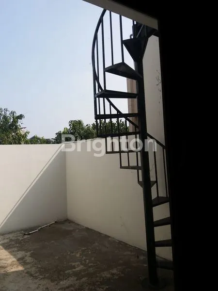 image RUKO BAGUS MINIMALIS - DI JALUR RAMAI (7)