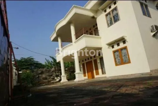 image RUMAH MEGAH JAGAKARSA  JAKARTA SELATAN (6)