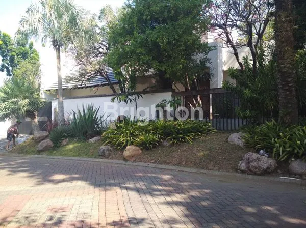 image RUMAH GRAHA FAMILI GOLF VIEW WITH POOL (1)